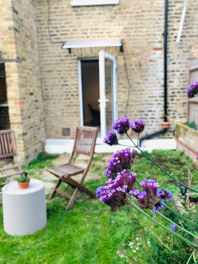Ferienwohnung Lavender Den London Exterior foto